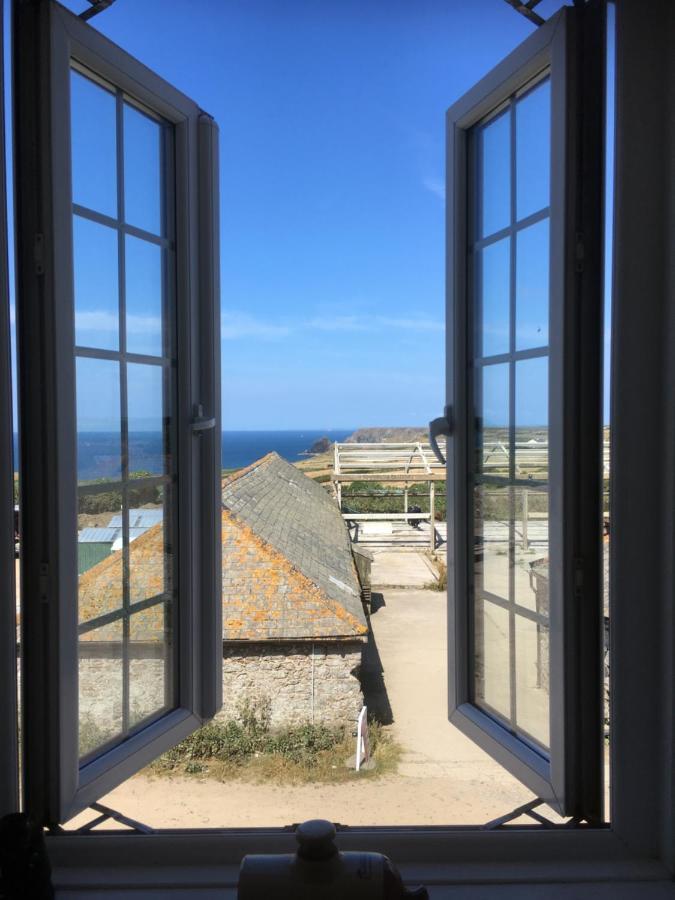 Standard Triple Room with Sea View